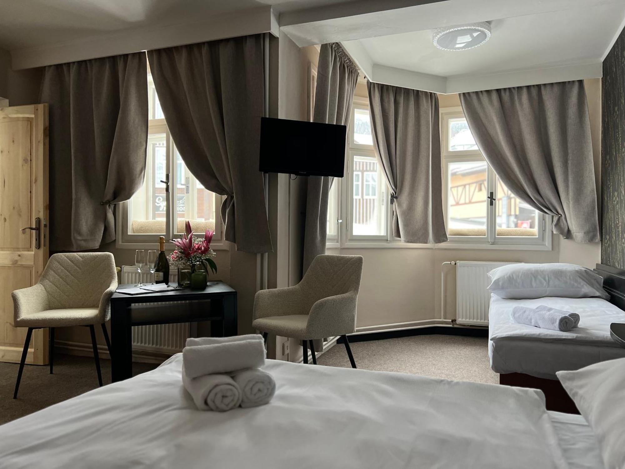 Hotel Lomnice Špindlerŭv Mlýn Dış mekan fotoğraf
